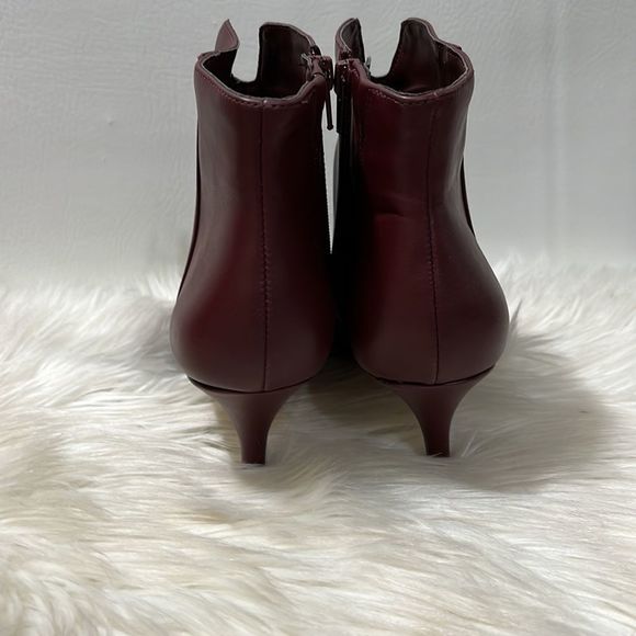 Beautiful Boston Design Studio Maroon Pointed Toe 3” Stiletto Heel Booties NWOT - Picture 3 of 7